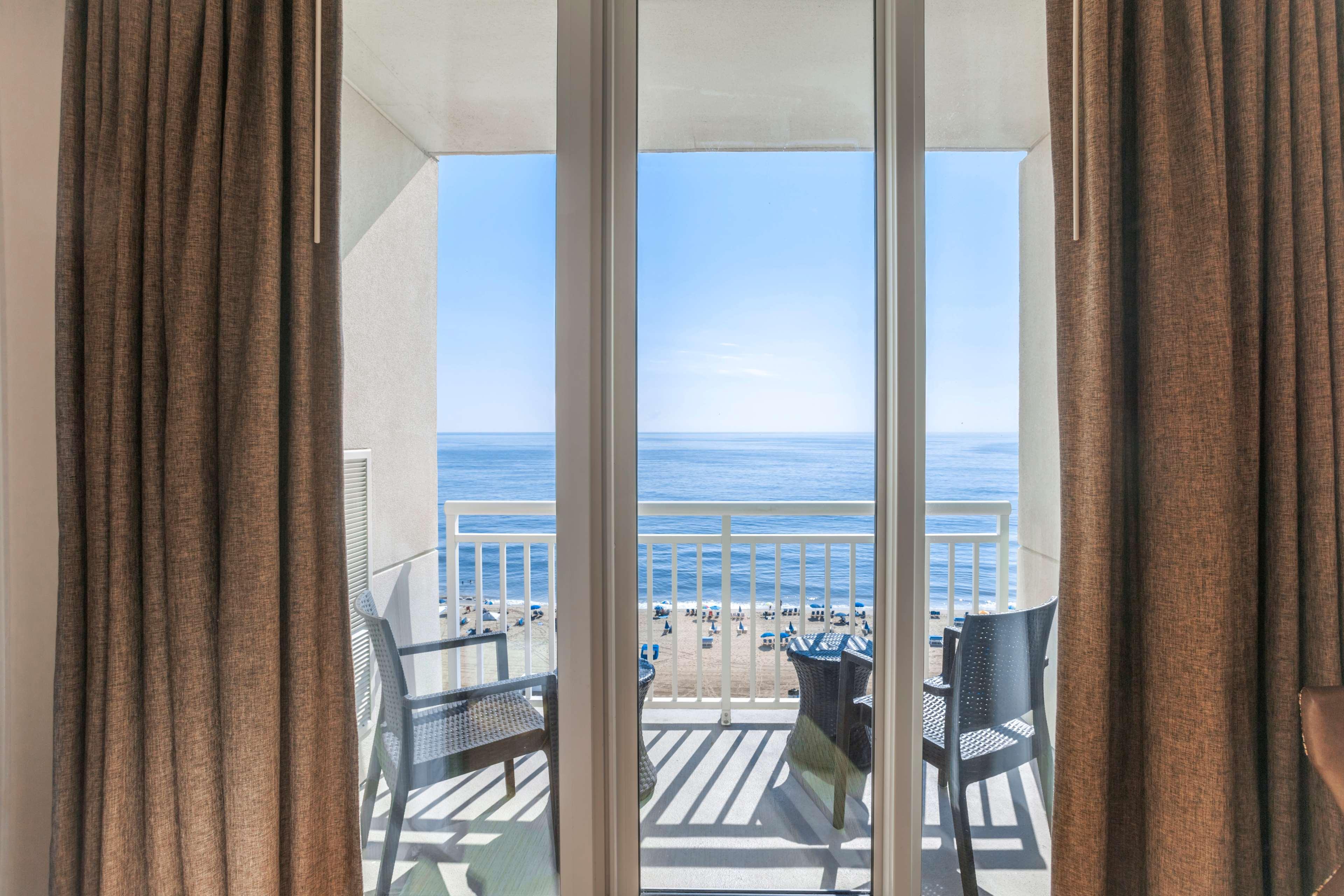 Hilton Vacation Club Oceanaire Virginia Beach Exteriör bild